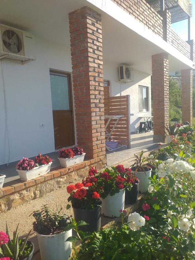 Grand Seaview Apartments Ksamil Eksteriør billede
