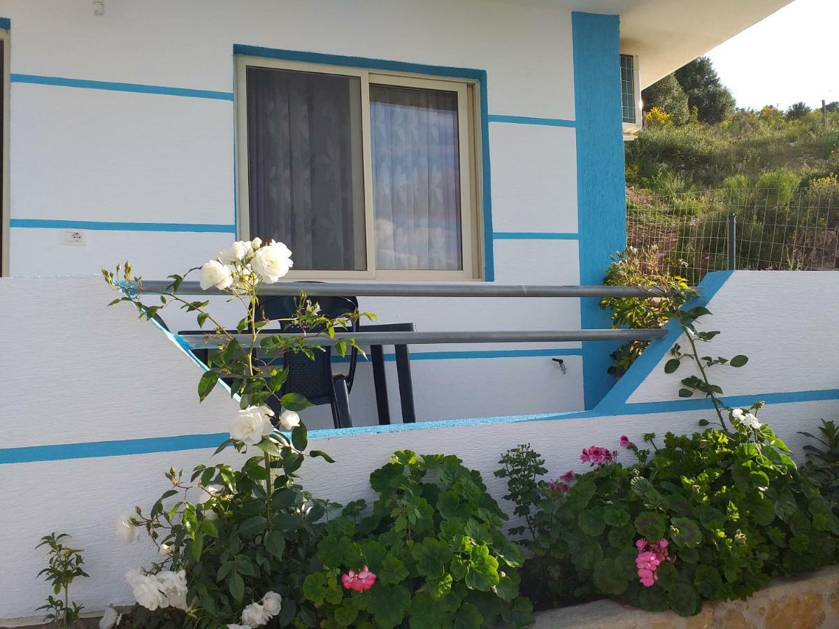 Grand Seaview Apartments Ksamil Eksteriør billede