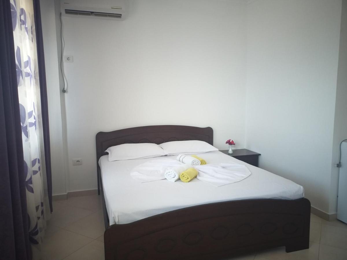 Grand Seaview Apartments Ksamil Eksteriør billede